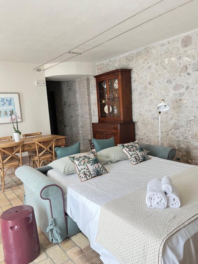 Le Mansarine Charme B&B Castellaro  Eksteriør billede