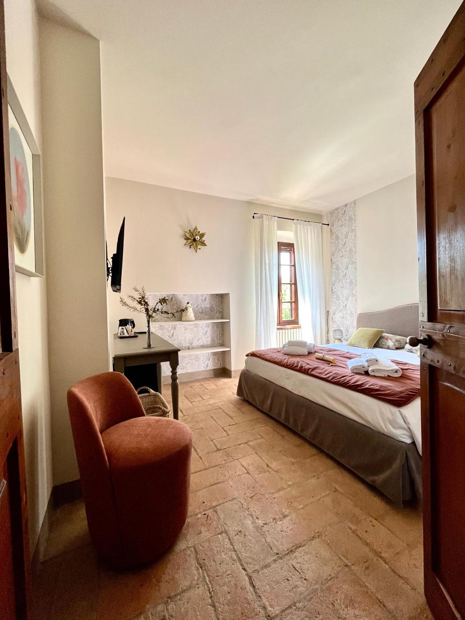 Le Mansarine Charme B&B Castellaro  Eksteriør billede