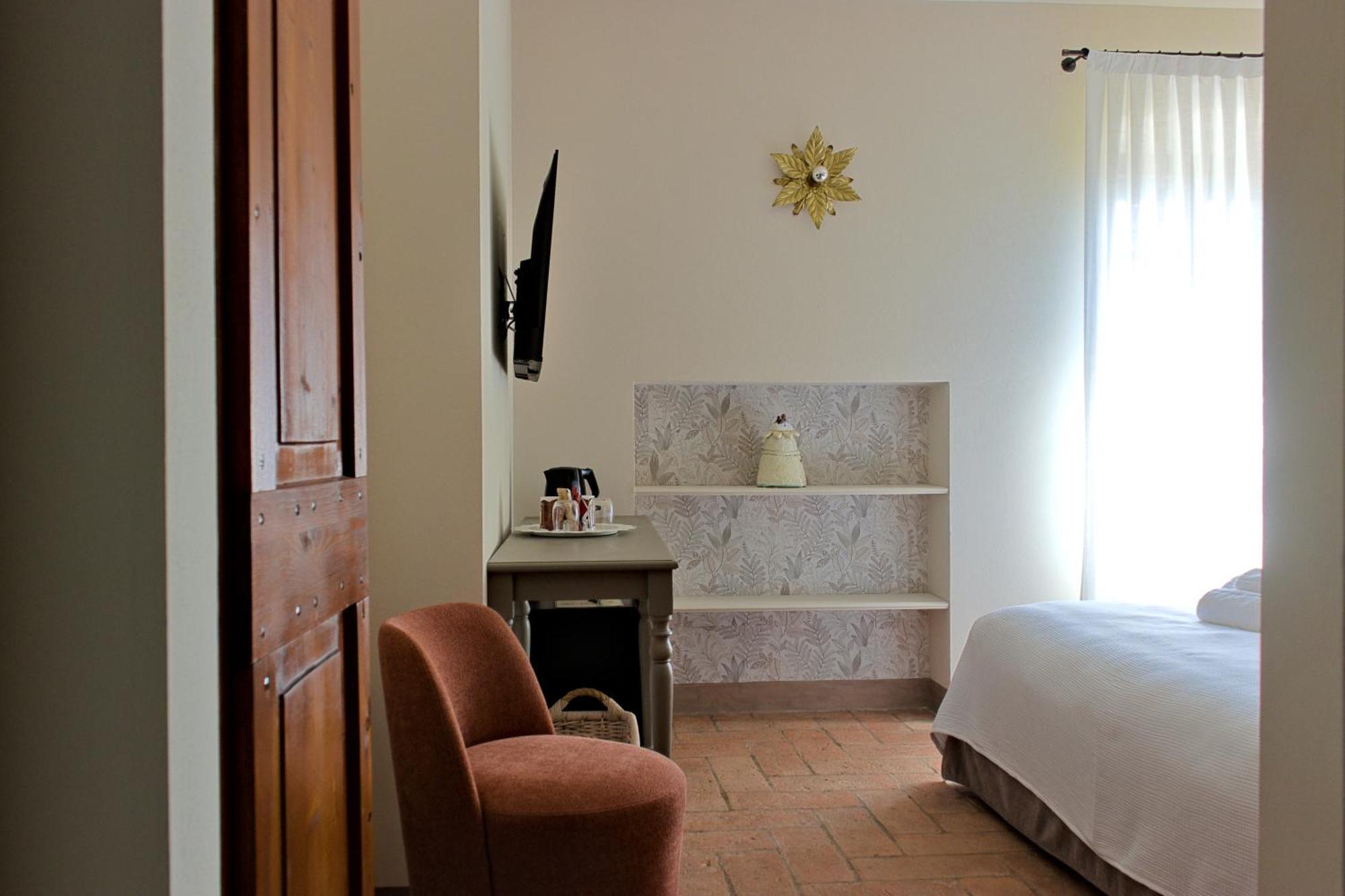 Le Mansarine Charme B&B Castellaro  Eksteriør billede